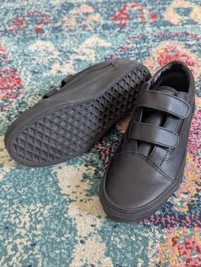 Black Leather Velcro Vans - 3y